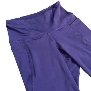 Old Navy Active Elevate Legging Purple Size Small